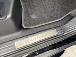 Land Rover Defender-13