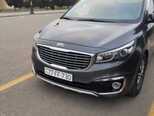 Kia Carnival-1