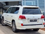 Toyota Land Cruiser-8