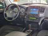 Toyota Land Cruiser-17