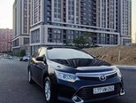 Toyota Camry-13