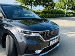 Kia Carnival-13