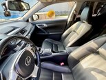 Lexus CT 200h-8