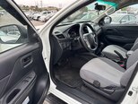 Mitsubishi L200-13