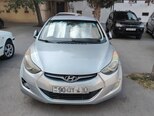Hyundai Elantra-1