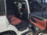 Lexus LX 570-14