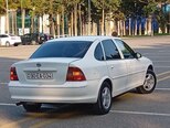 Opel Vectra-8