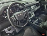 Land Rover Defender-7