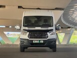Ford Transit-12