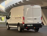 Ford Transit-10