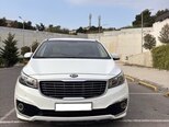 Kia Carnival-1