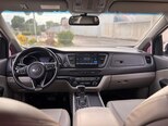 Kia Carnival-7