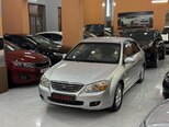 Kia Cerato-10