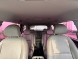Kia Carnival-14