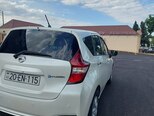 Nissan Note-7