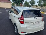 Nissan Note-10