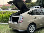 Toyota Prius-7