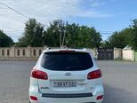 Hyundai Santa Fe-5
