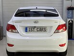 Hyundai Accent-9