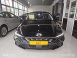 Hyundai Elantra-1