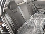 Hyundai Elantra-17