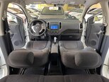 Nissan Wingroad-12