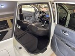 Nissan Wingroad-11