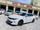 Kia K5-3