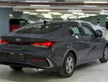 Hyundai Elantra-4