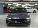 Hyundai Elantra-1