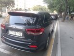 Kia Sorento-5