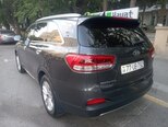 Kia Sorento-4