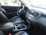Kia Sorento-17