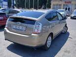 Toyota Prius-9