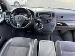 Volkswagen Multivan-13