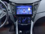 Hyundai Sonata-13