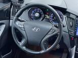 Hyundai Sonata-12