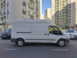Ford Transit-12