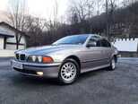 BMW 520-2