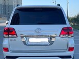 Toyota Land Cruiser-5