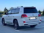 Toyota Land Cruiser-4