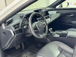 Lexus ES 300h-17