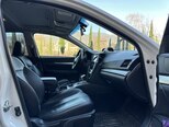 Subaru Legacy-13