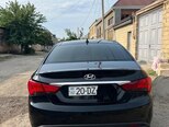 Hyundai Sonata-5