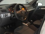 Opel Astra-11