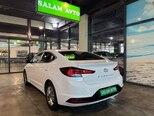 Hyundai Elantra-4