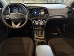 Hyundai Elantra-9