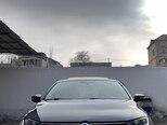 Volkswagen Jetta-2