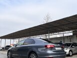 Volkswagen Jetta-4