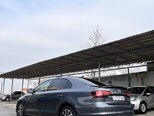 Volkswagen Jetta-6